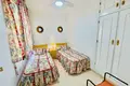 Bungalow z 2 sypialniami 60 m² Torrevieja, Hiszpania