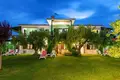 Hotel 200 m² Nikiti, Griechenland