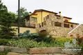Villa de tres dormitorios 370 m² Castrocaro Terme e Terra del Sole, Italia