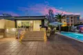 4-Schlafzimmer-Villa 141 m² Torrevieja, Spanien