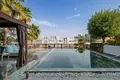 4 bedroom Villa 340 m² Dubai, UAE