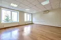 Oficina 10 habitaciones 326 m² en Minsk, Bielorrusia
