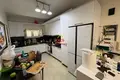 Многоуровневые квартиры 7 комнат 285 м² Влёра, Албания
