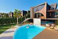 5 bedroom villa 464 m² Goeltuerkbuekue, Turkey