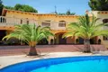 4-Schlafzimmer-Villa 453 m² Calp, Spanien