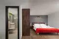 Villa de 4 dormitorios 230 m², Todos los paises