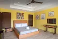 Villa de 4 dormitorios 260 m² Rawai, Tailandia