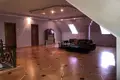 6 bedroom villa 680 m² Tbilisi, Georgia