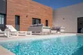 Villa de tres dormitorios 271 m² Almoradi, España