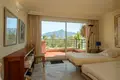 2 bedroom apartment 93 m² Marbella, Spain