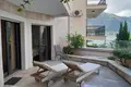 2 bedroom apartment 155 m² Dobrota, Montenegro