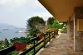 4 bedroom Villa 340 m² Lago Maggiore, Italy