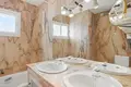Stadthaus 3 Schlafzimmer 285 m² San Pedro Alcantara, Spanien