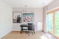 4 bedroom apartment 180 m² Warsaw, Poland