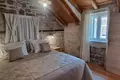 4-Schlafzimmer-Villa 200 m² Kastel Sucurac, Kroatien