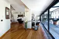  4 bedrooms 270 m² Rome, Italy