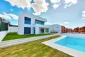 4 bedroom Villa 184 m² Manilva, Spain