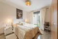 2 bedroom apartment  Estepona, Spain