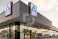 Tienda 3 030 m² en España, España