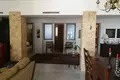 Dom wolnostojący 6 pokojów 400 m² Aroni, Grecja