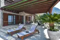 Casa 4 habitaciones 320 m² en Sveti Stefan, Montenegro