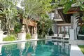 Villa de tres dormitorios 242 m² Ungasan, Indonesia