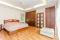 villa de 3 chambres 300 m² Ban Bang Ku, Thaïlande