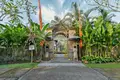 Villa 4 chambres 1 500 m² Lebah A, Indonésie