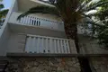 villa de 5 dormitorios 200 m² Omis, Croacia