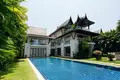 villa de 5 dormitorios 1 100 m² Phuket, Tailandia