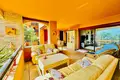 Mieszkanie 3 pokoi 155 m² Marbella, Hiszpania