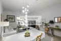 Mieszkanie 2 pokoi 2 279 m² Dubaj, Emiraty Arabskie