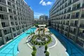 Kompleks mieszkalny Residential complex with a swimming pool, a fitness center and a garden close to Jomtien Beach, Pattaya, Thailand