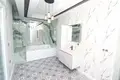 Haus 7 zimmer 382 m² Beylikduzu, Türkei