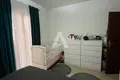 Квартира 2 спальни 85 м² Дженовичи, Черногория
