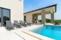 Villa de 4 dormitorios 288 m² Kaldanija, Croacia