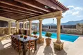 Dom 4 pokoi 295 m² Moniatis, Cypr