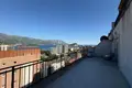 Mieszkanie 2 pokoi 107 m² Budva, Czarnogóra