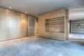 8 bedroom House 1 001 m² Barcelona, Spain