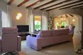 Villa de tres dormitorios 380 m² Denia, España