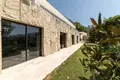 Villa de 9 habitaciones 526 m² Donji Orahovac, Montenegro