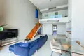 Piso independiente 3 habitaciones 190 m² Na Kluea, Tailandia