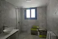 Bungalow de 3 dormitorios  en Germasogeia, Chipre