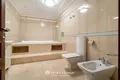 Mieszkanie 4 pokoi 182 m² Mińsk, Białoruś