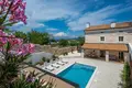 3 bedroom villa 145 m² Grad Pula, Croatia