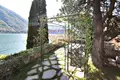 Villa de 6 habitaciones 1 500 m² Provincia di Como, Italia