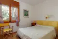 Вилла 3 комнаты 350 м² Lower Emporda, Испания