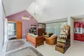 Villa 2 Schlafzimmer 170 m² Phuket, Thailand