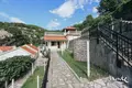 Villa de 4 dormitorios 200 m² Budva, Montenegro