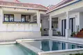 Willa 4 pokoi 347 m² Tibubeneng, Indonezja